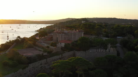 Flying-around-the-Citadel-of-Saint-Tropez-Museum-maritime-history-sunrise-time